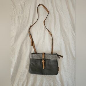 Roots Crossbody Shoulder Bag in Gray with Tan Strap